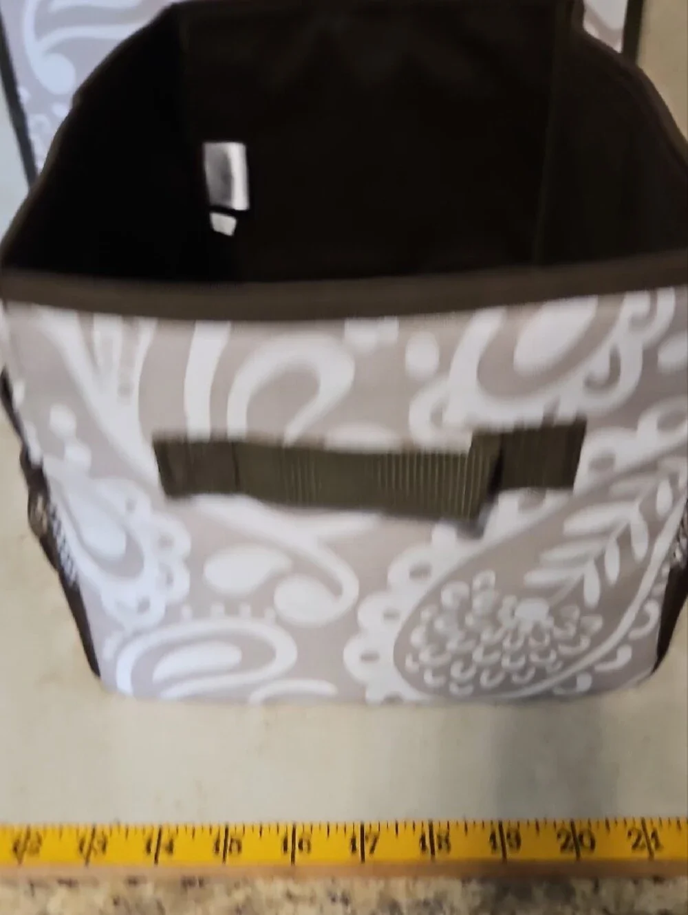 thirty-one Brown and Cream Patterned Storage Box with Front Pockets